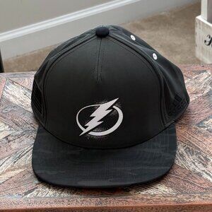 Bongo Tampa Bay Lightning Hockey Ball Cap and XL T-Shirt